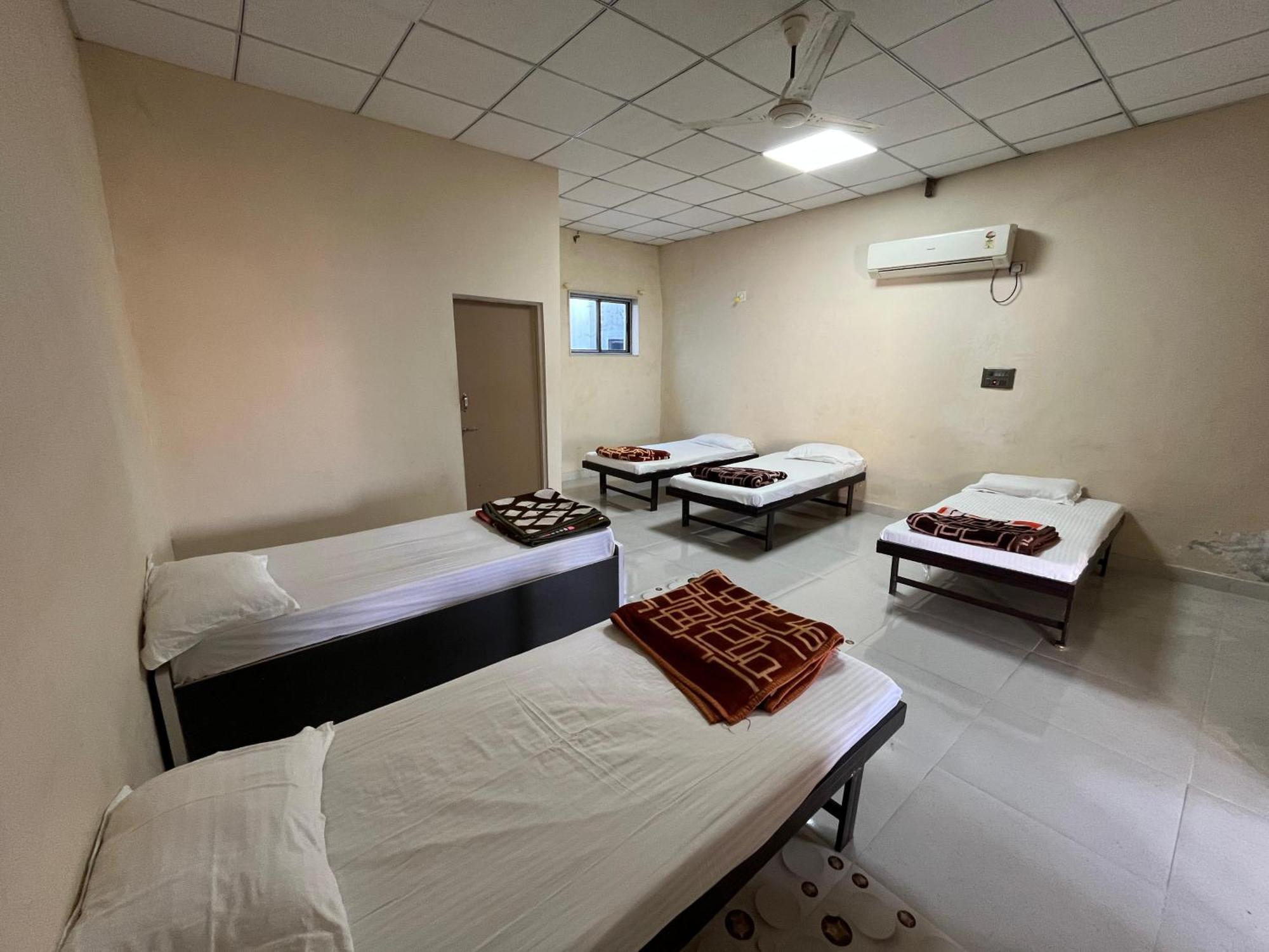 Holiday home Gauri Dwarka (Gujarat)
